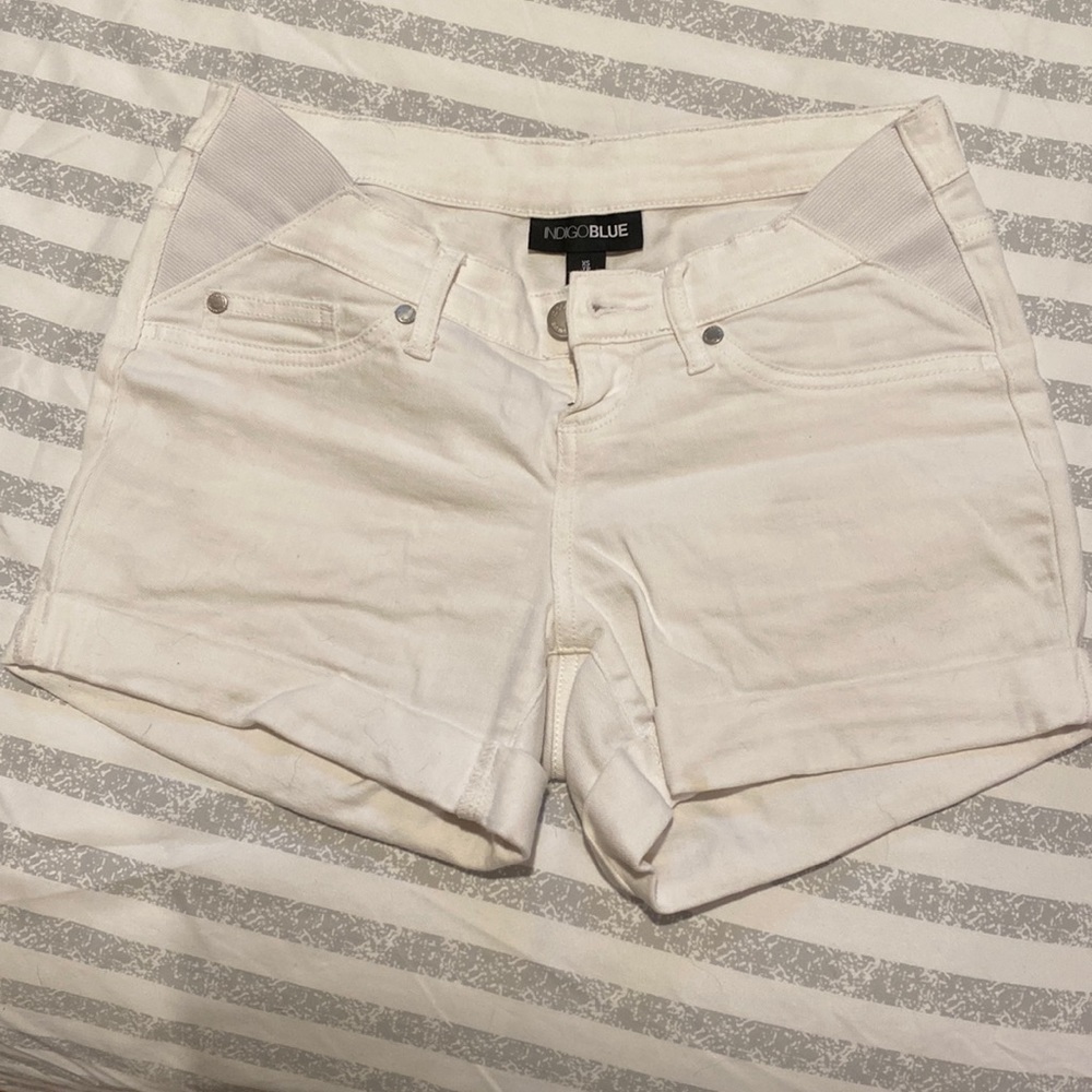 White denim maternity shorts XS